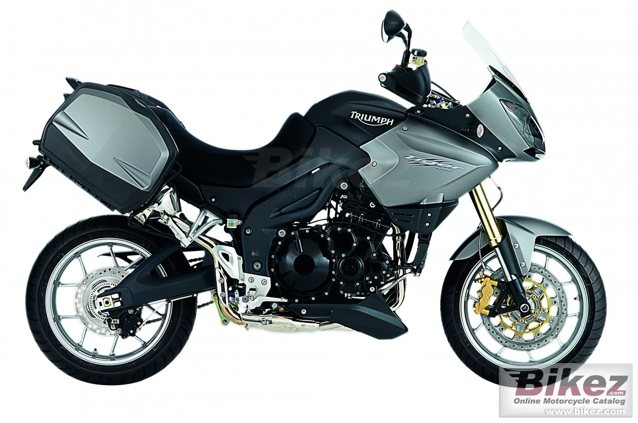Big Triumph tiger se picture and wallpaper from Bikez.com